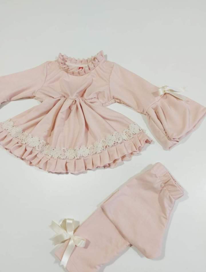 Conjunto de algodón nena